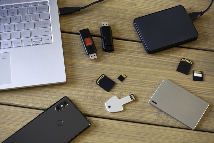 SSD vs. HDD Disk Drives: Which Is the Best Choice for a Business?